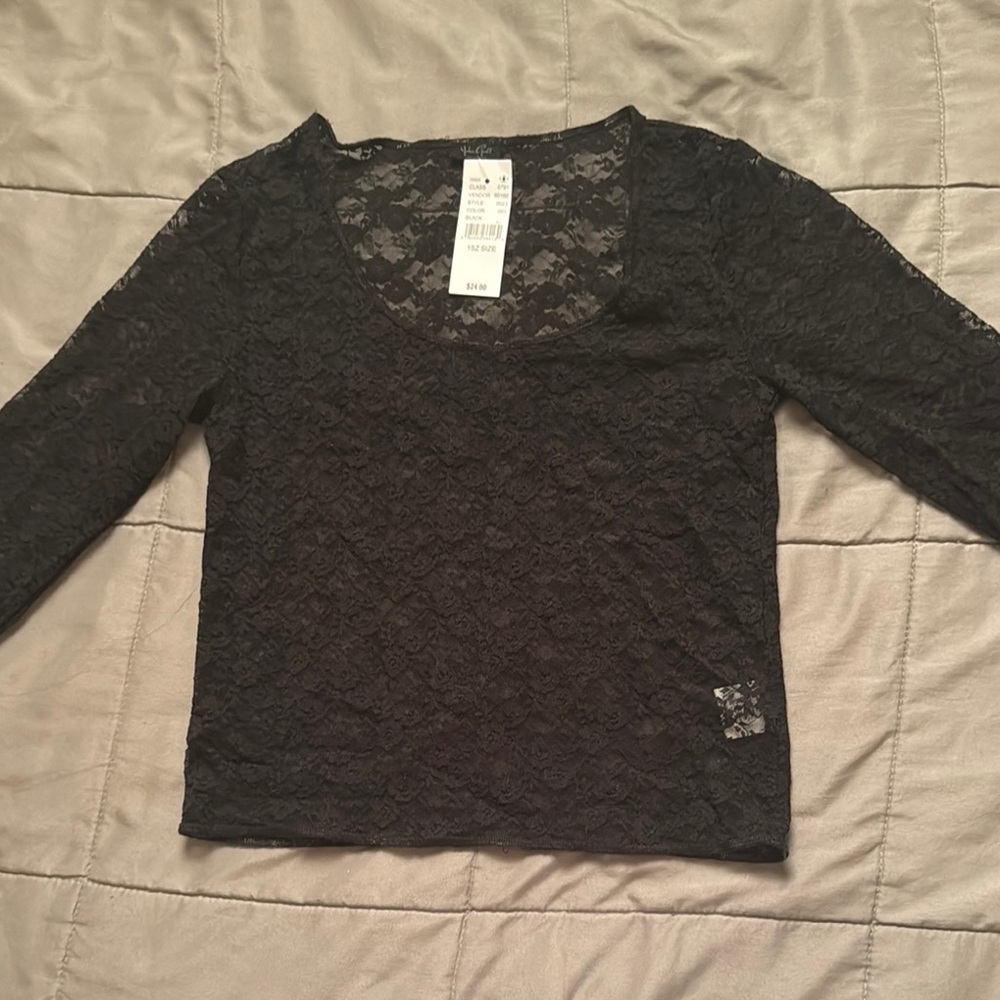 Brandy Melville Fitted Gray 3/4 Sleeve Blouse